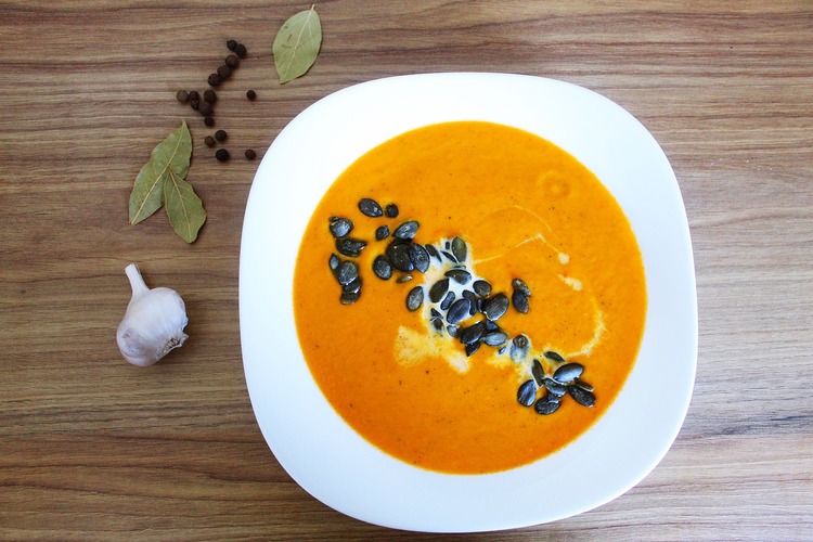 Slow Cooker Pumpkin Soup with Garlic and Bay Leaves