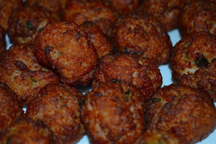 Slow Cooker Meatballs Recipe – Vanessa Horn